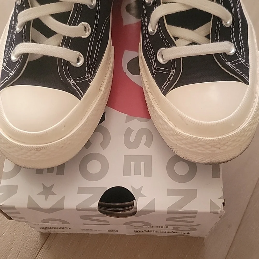 Comme des Garcons PLAY X CONVERSE size 6/36.5 - Picture 4 of 7